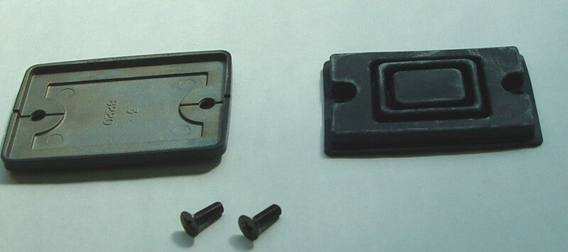 TOURM COVER FRONT BRAKE TANK