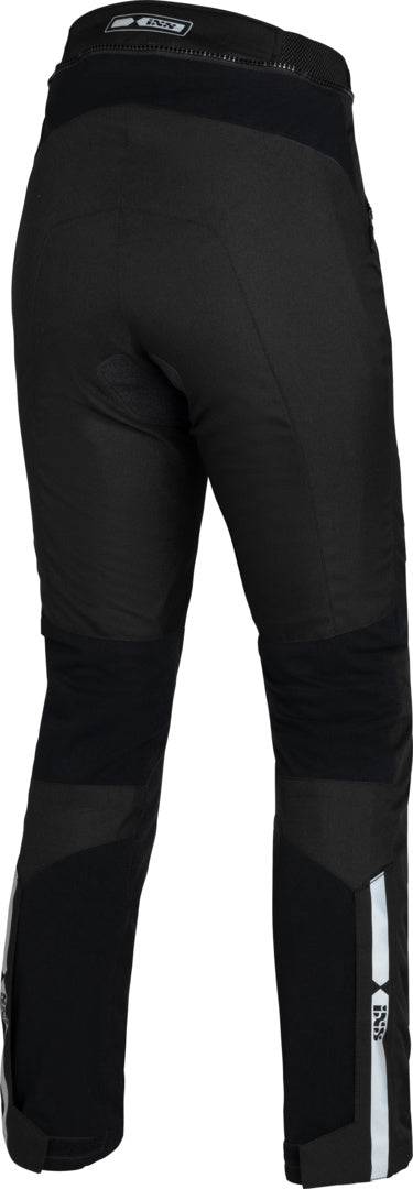 Schwarze iXS Tour Damen Adventurehose Tromsö-ST 2.0 mit robustem Material und verstellbaren Bündchen, ideal für Outdoor-Aktivitäten.