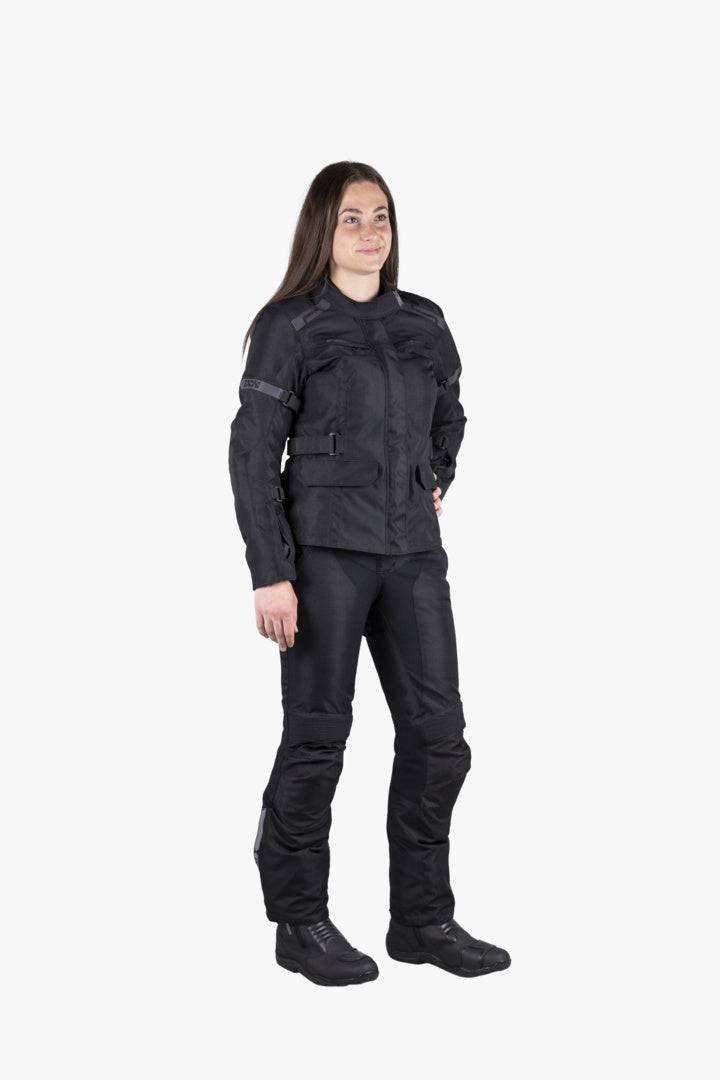 Schwarze iXS Tour Damen Adventurehose Tallinn-ST 2.0 mit verstellbaren Elementen und robustem Material, ideal für Outdoor-Aktivitäten