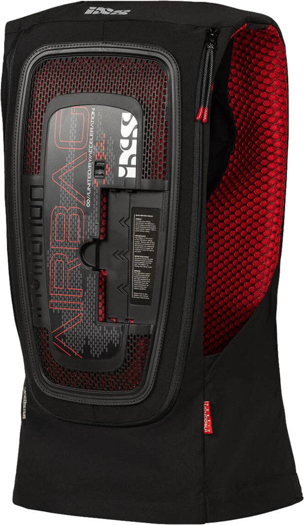 Schwarze iXS Airbag-Weste IPRO 1.0 mit sichtbaren Sicherheitsfunktionen und reflektierenden Elementen.