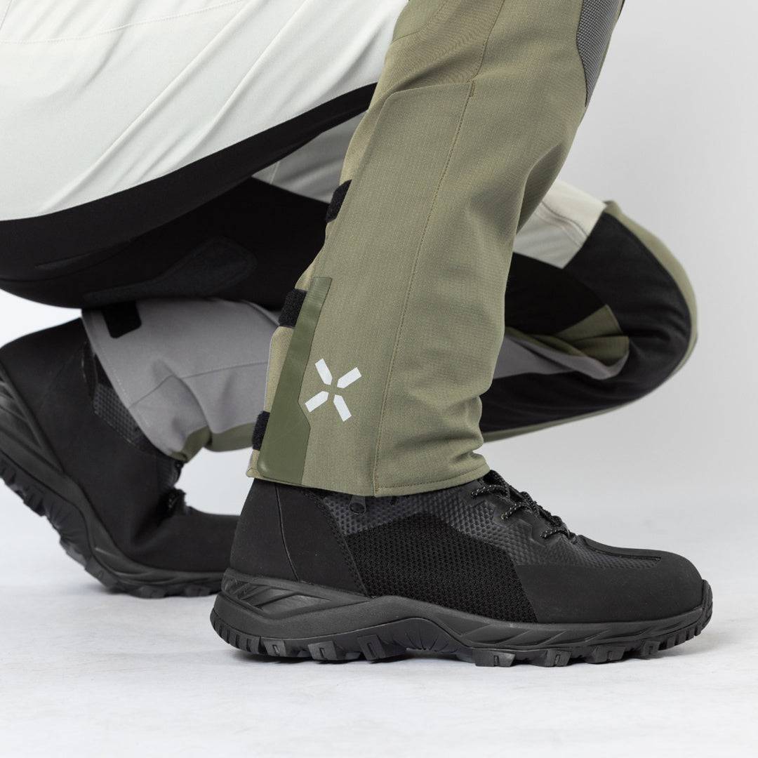 Hellegraue und olivfarbene Damen-Adventure-Hose von iXS Venture-Air 1.0, strapazierfähiges Material, perfekte Passform