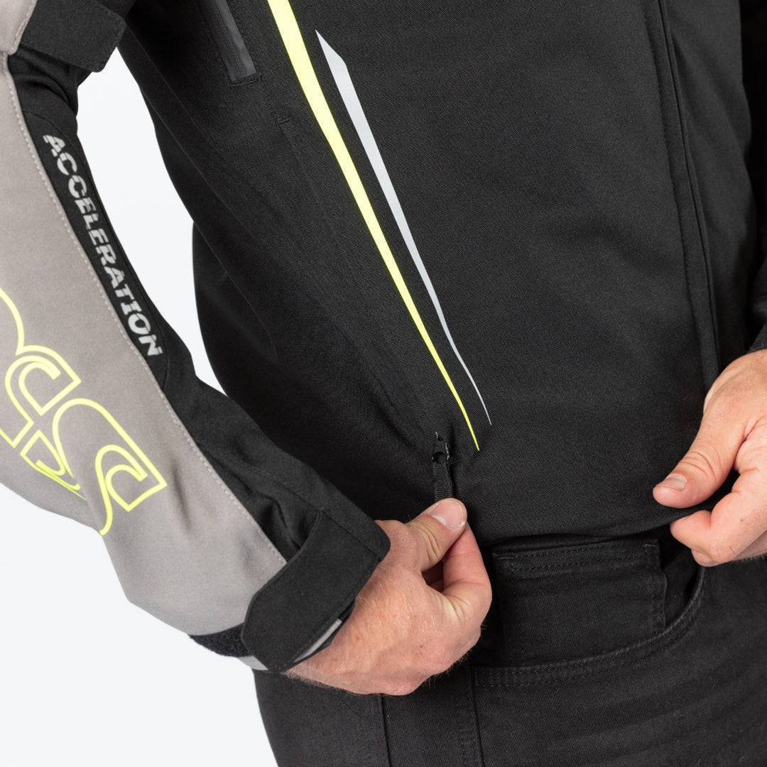 Schwarze, grau und fluo gelbe iXS Sport Jacke TS-Pro ST+ für Touren, wasserdicht mit reflektierenden Elementen