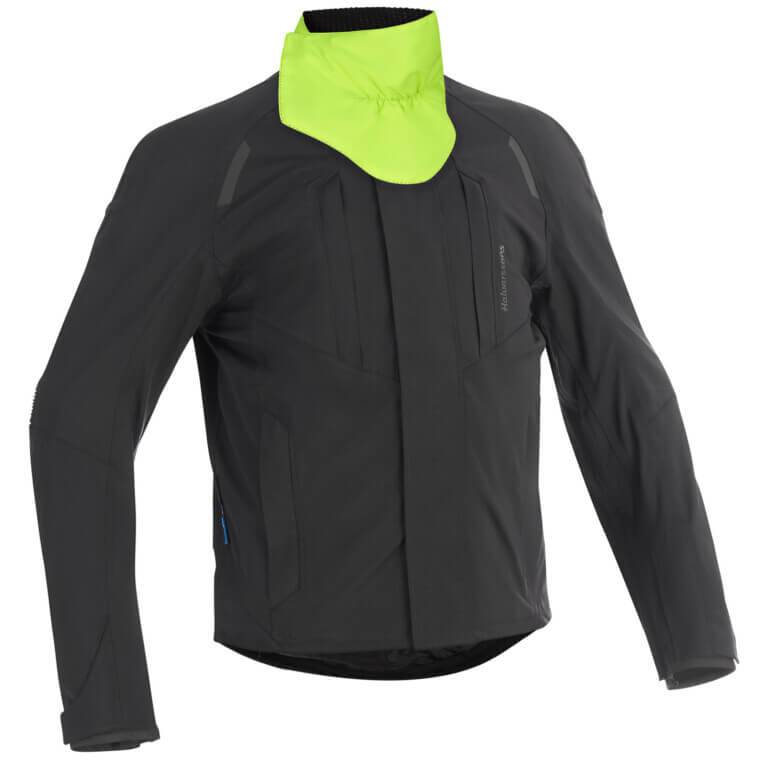 Schwarze Halvarssons Motorradjacke Naren im Adventure-Stil mit hohem Kragen und robustem Material, für sicheres Fahrvergnügen.