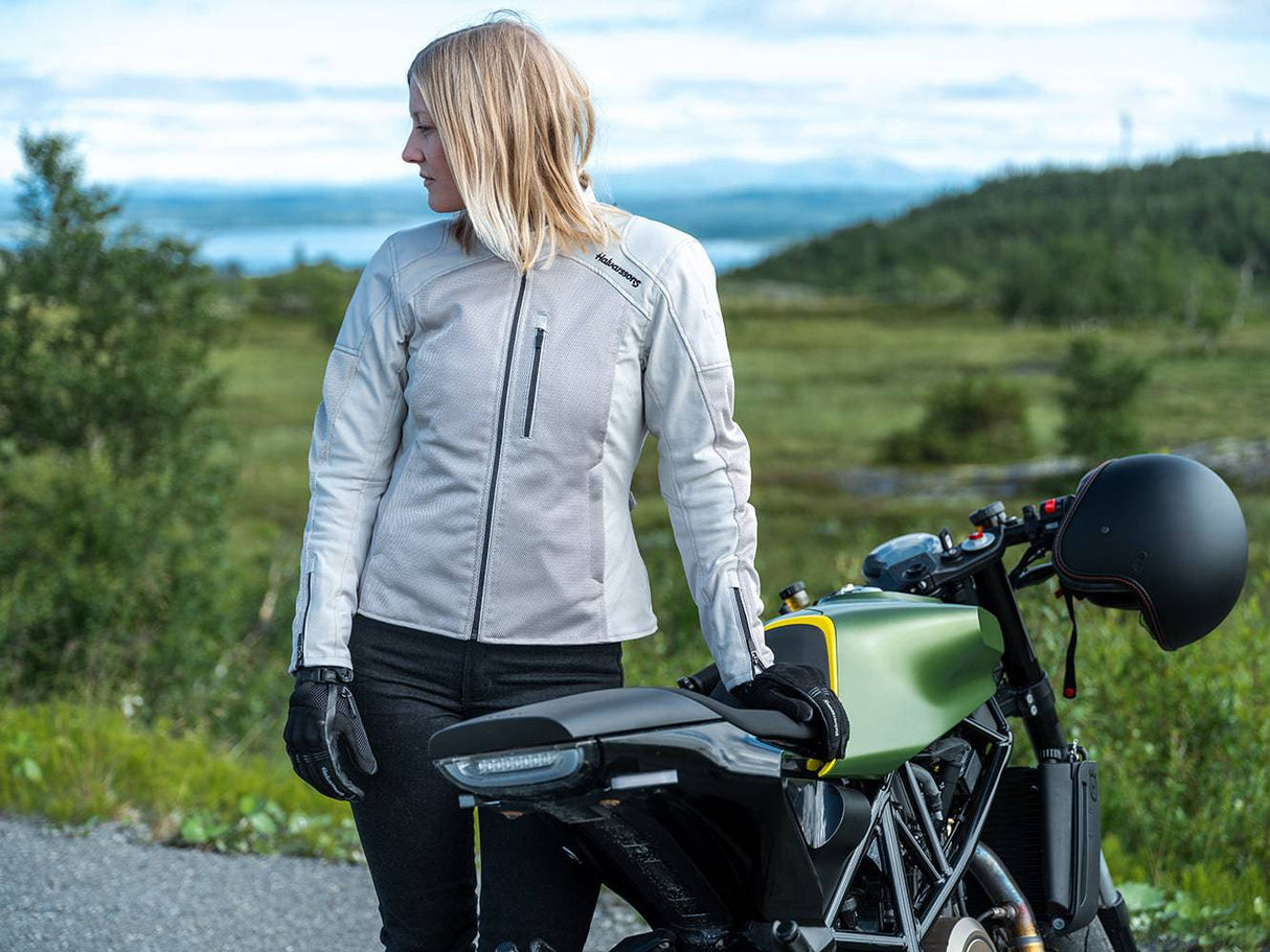 Halvarssons Damen Textiljacke Arvika Hellgrau