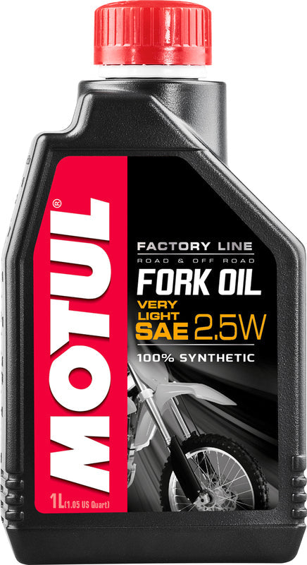 Motul Factory Line Gabelöl 2.5W, 1 Liter, hochwertiges Gabelöl für Motorräder, in 800x800 Bildaufnahme