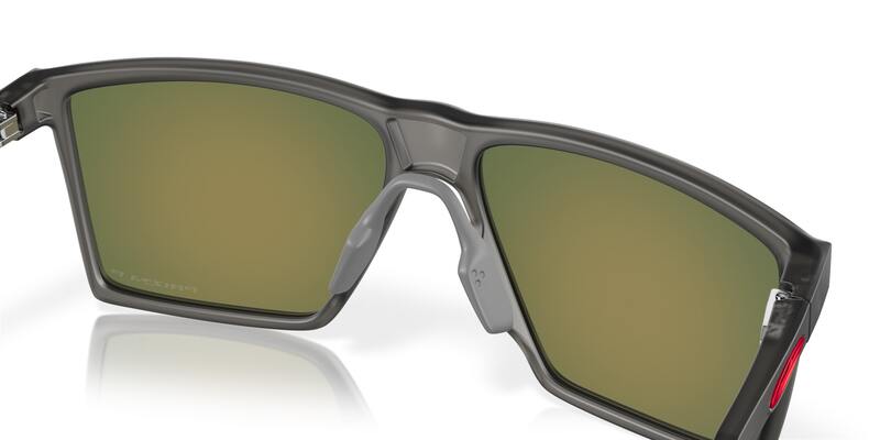 OAKLEY Futurity Sun Sonnenbrille Prizm Ruby Polarized Gläser