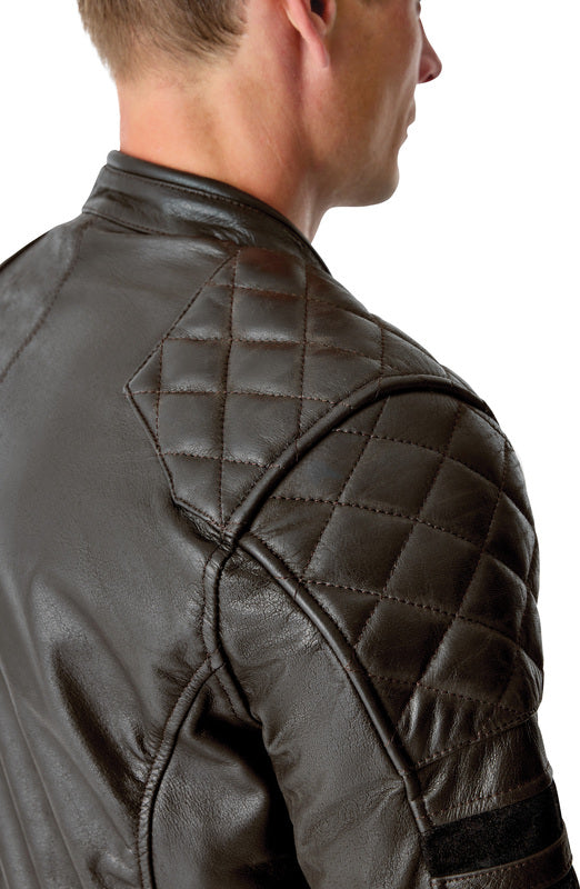 Braune RST Hillberry D3O Leder Motorradjacke, klassische Schnittführung, sichtbare Protektoren und hochwertiges Leder.