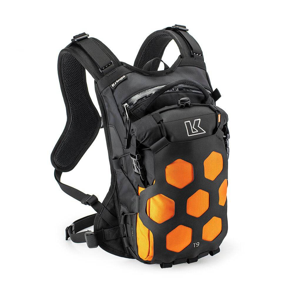 Oranger Kriega Trail 9 Rucksack mit mehreren Fächern und verstellbaren Trägern, ideal für Outdoor- und Trekking-Aktivitäten.