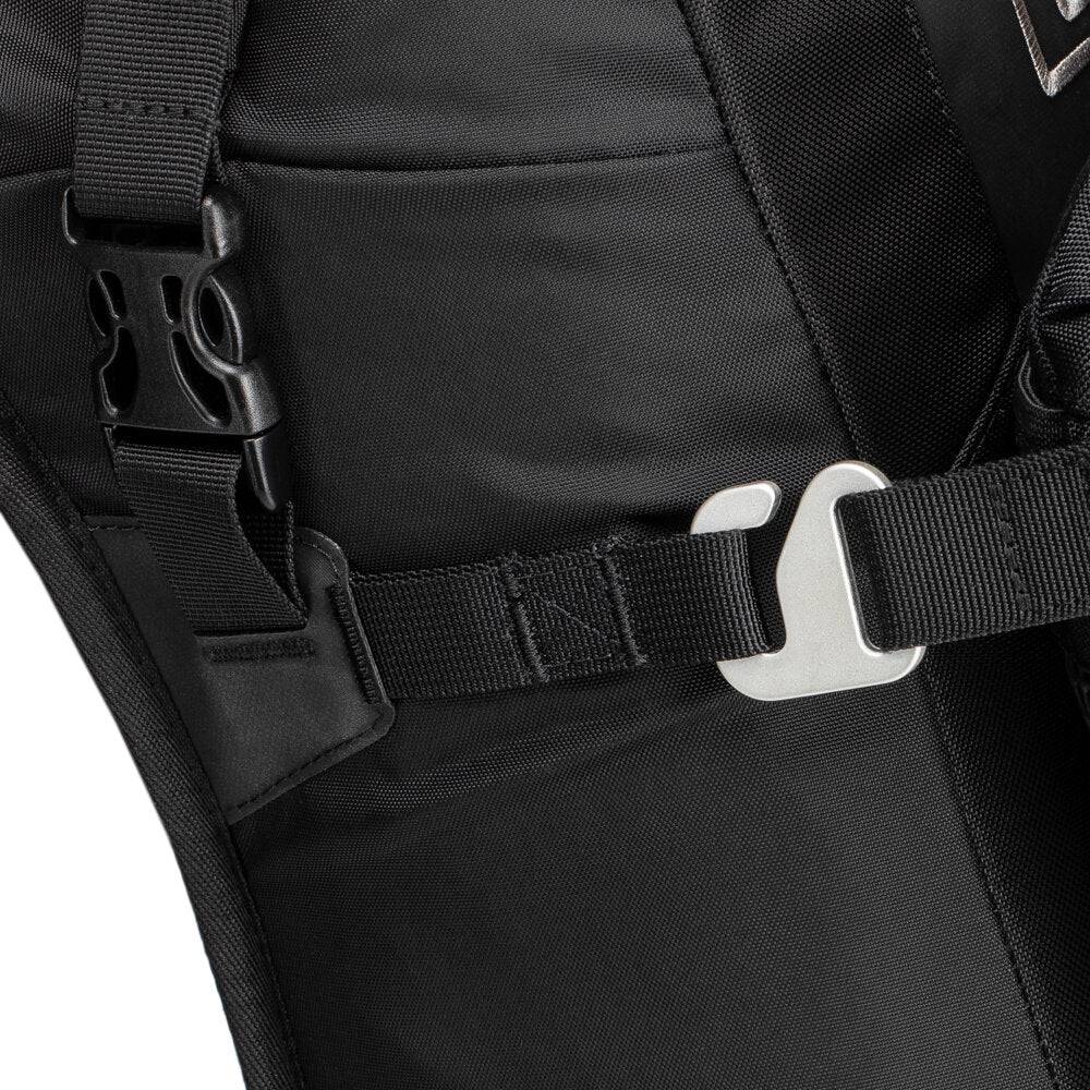 Rucksack Kriega R16 mit mehreren Fächern, robustes Design, schwarze Farbe, gepolsterte Schultergurte, ideal für Outdoor und Reisen