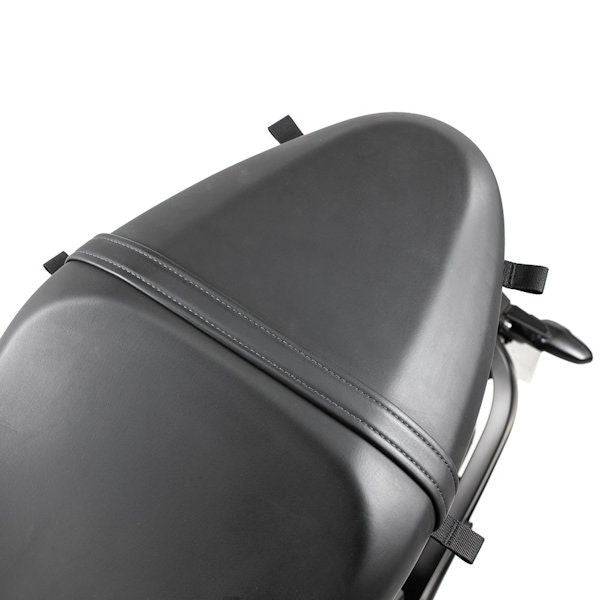 Montagekit für Triumph Trident 660, Kriega US-Drypack, inklusive Befestigungsteile, schwarze Tasche für Motorradzubehör