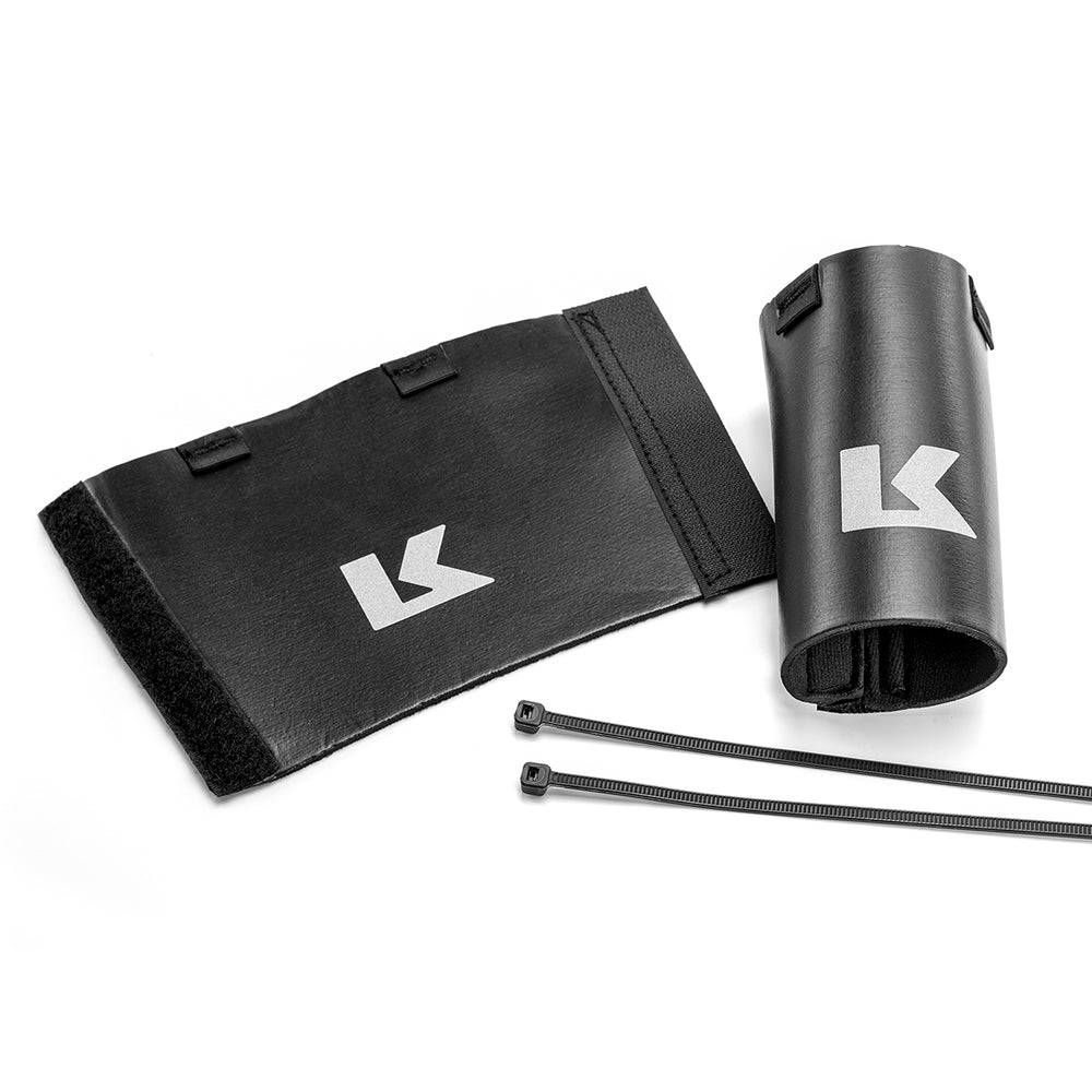 Kriega Gabelschoner für Motorräder, schwarzes Gabelschutzcover, schützt die Gabel vor Schmutz und Wasser, passgenaues Design