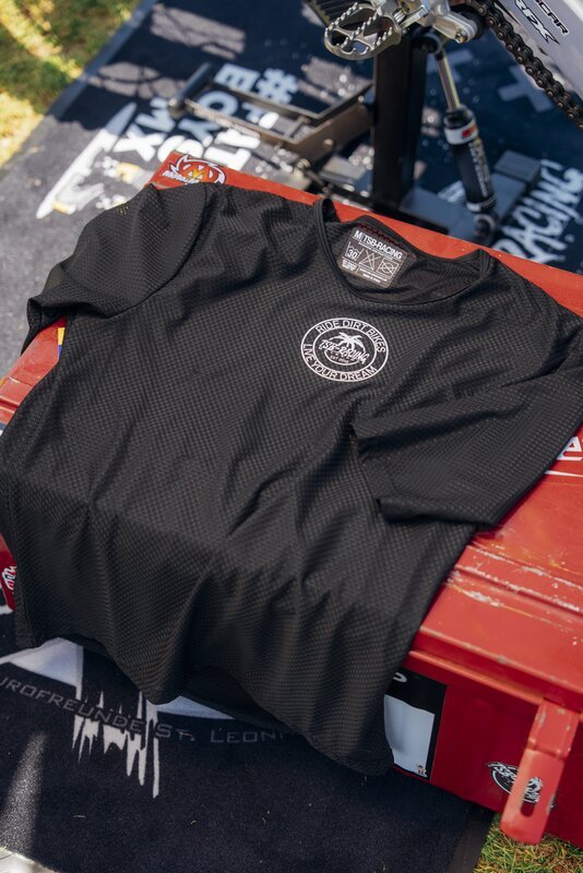 TSB-RACING Funktionsbekleidung: Enduro-Mesh-Basisshirt, atmungsaktiv und leicht, für sportliche Aktivitäten geeignet