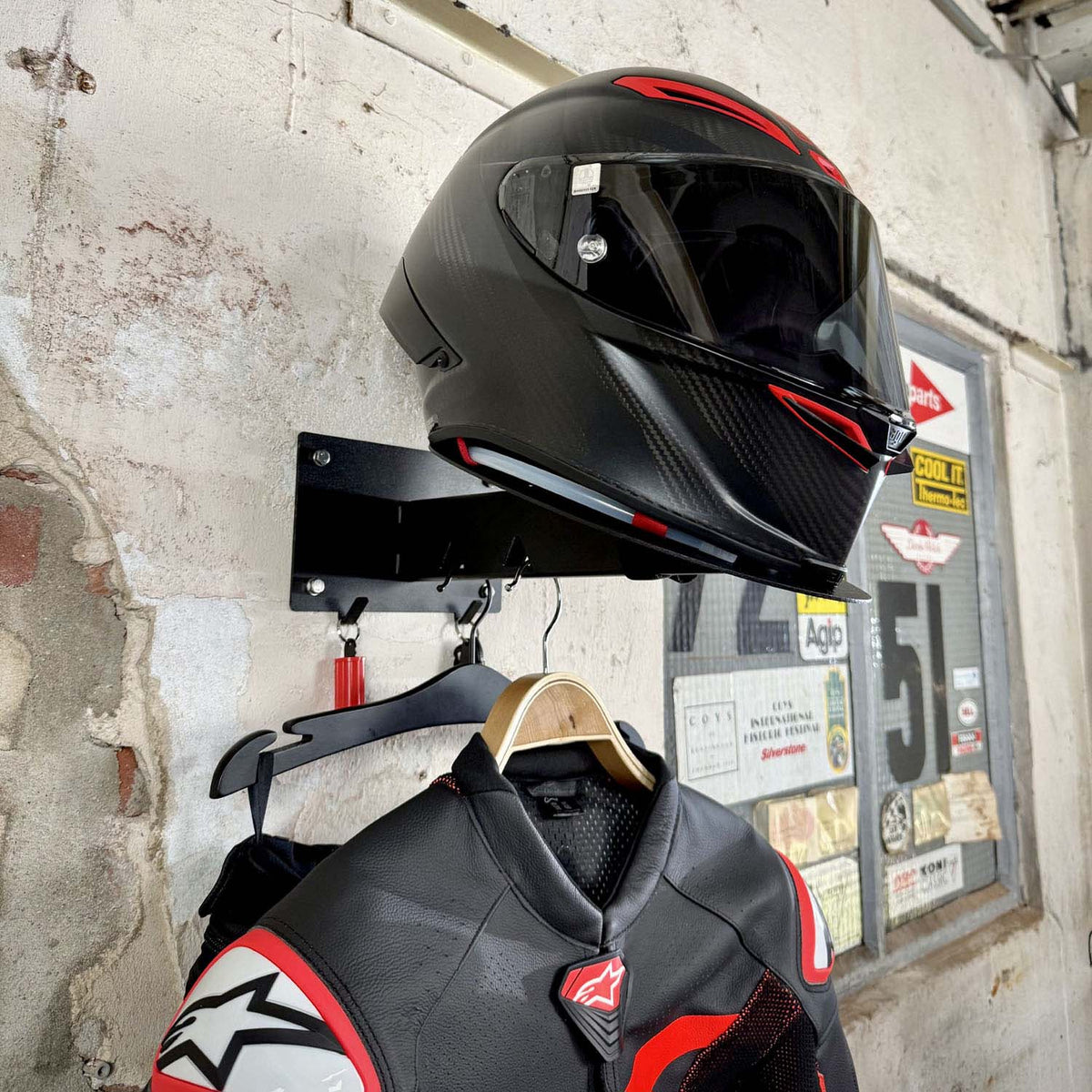 Gray Steel X5 Wandhalter für Helm und Ausrüstung Mattschwarz