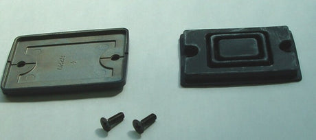 TOURM COVER FRONT BRAKE TANK