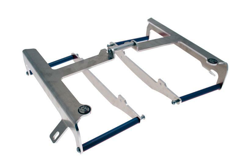 AXP RADIATOR BRACES BLU
