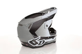 Motocrosshelm 6D ATR-3 Pure Gloss Weiß, leichter 6D Helm mit glänzendem weißen Finish und optimalem Schutz.