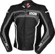 Schwarze, graue und weiße iXS Jacke Sport LD RS-600 1.0 für Touren, langlebiges Textil, sportliches Design, auf einem modell getragen