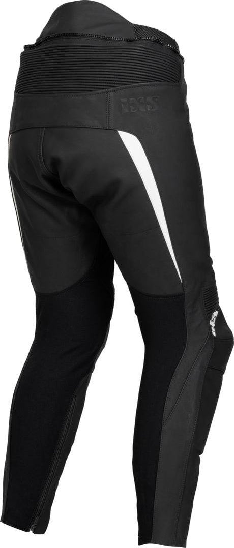 Schwarze und weiße iXS Hose Sport LD RS-600 1.0 für Touren, mit robustem Material und sportlichem Design.