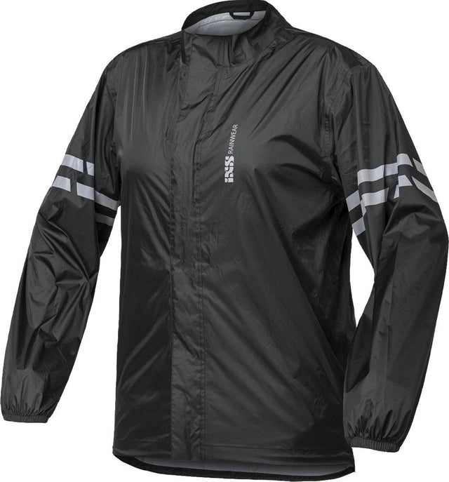 Schwarze iXS Regenjacke Light aus Regenbekleidung, wasserdicht und atmungsaktiv, sichtbar im Detail.
