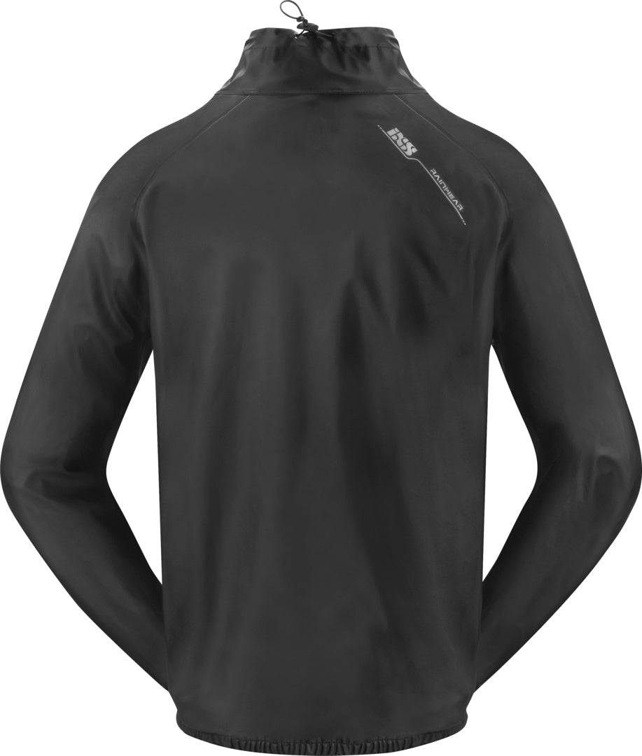 Schwarze iXS Regenjacke Saint aus wasserabweisender Regenbekleidung, mit Kapuze und reflektierenden Details, für nasse Wetterbedingungen.