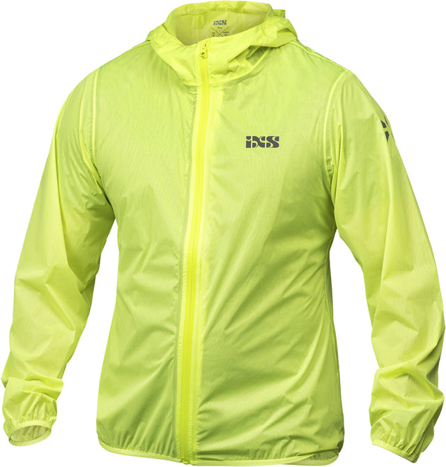 Leichte, neongelbe iXS 365-STX 1.0 Laminatjacke als Regenbekleidung, wasserdicht und atmungsaktiv für Radfahrer.