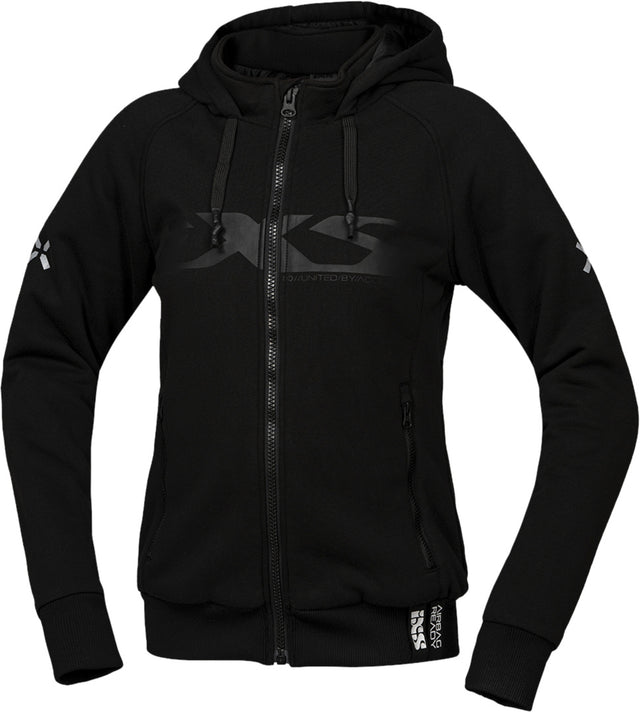 Schwarze iXS Damen Rapid 1.0 Hoodie Jacke für Touren, bequemes Damen-Design, zeigt das Kapuzenmodell auf einem Hänger.