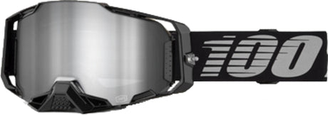 100Percent Armega MX-Brille mit schwarzen Rahmen und silberner Spiegellinse, für Motocross und Offroad-Fahrten.