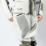 Hellegrau-olivfarbene Damen-Adventurehose von iXS, Venture-Air 1.0, mit strapazierfähigem Material und bequemer Passform.
