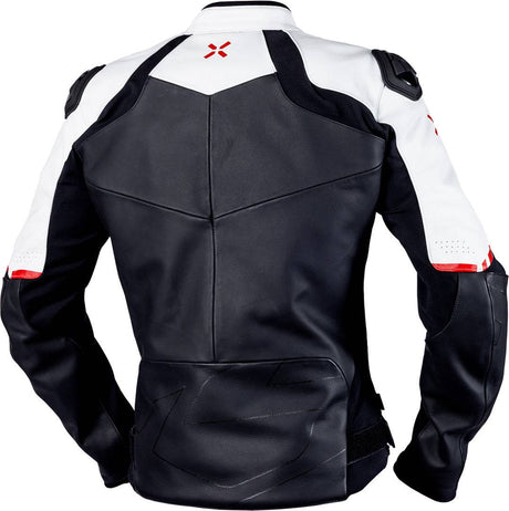 Schwarze, weiße und rote iXS Ace 1.0 Lederjacke für Touren, detailreiche Nahaufnahme mit Reißverschlüssen und Materialien
