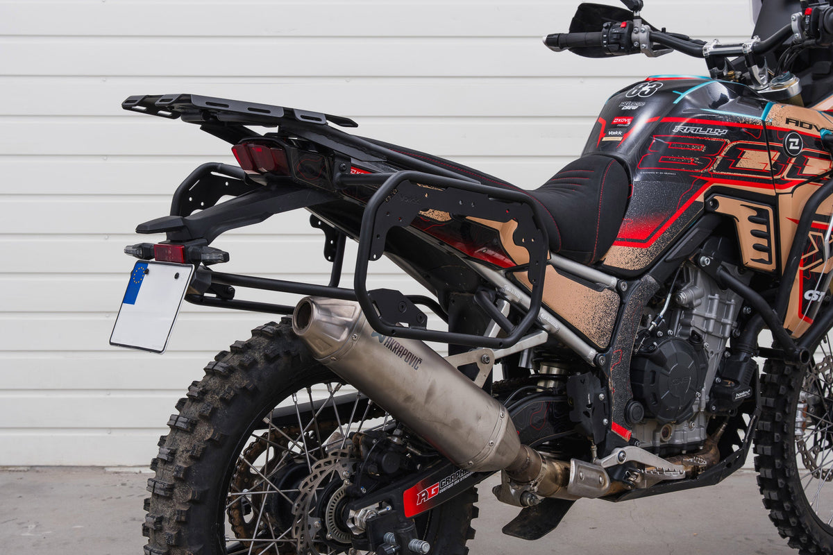 Yakk EXP Seitenkofferträger für Kove 800X Rally 24- Schwarz – Ansicht 3