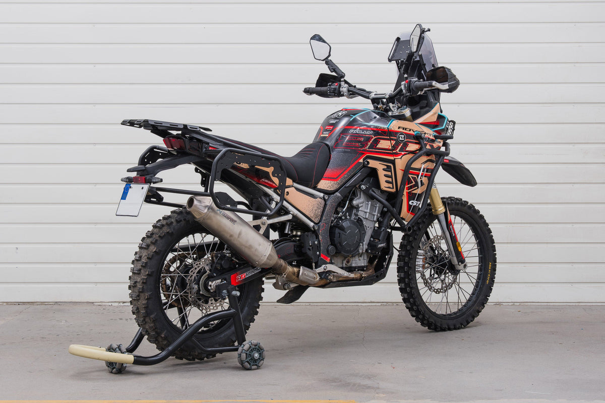 Yakk EXP Seitenkofferträger für Kove 800X Rally 24- Schwarz – Ansicht 4