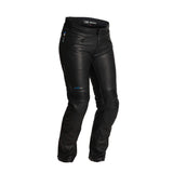 Schwarze Damen Lederhose Velen von Halvarssons, hochwertige Hosen-Touring für Damen, aus Leder mit detailreicher Verarbeitung.