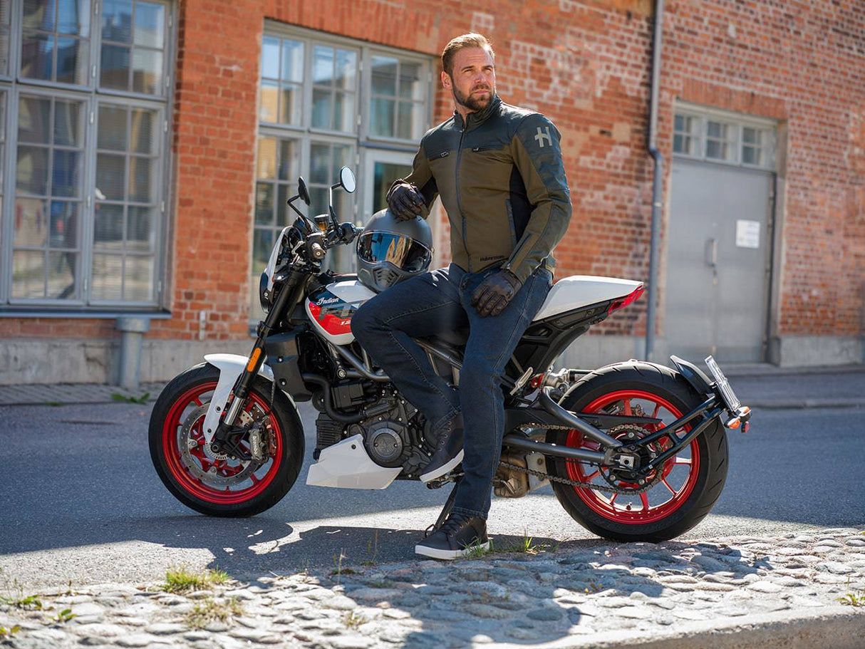 Halvarssons Motorradjeans Rogen Blau Kurz, kurze Tourenhose für Motorräder, strapazierfähiges Denim mit Schutzprotektoren.