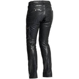 Schwarze Damen Lederhose Rider von Halvarssons, klassische Hosen im stilvollen Design, aus hochwertigem Leder gefertigt.