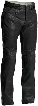Schwarze Lederhose Seth von Halvarssons, klassische Trachtenhose aus Leder, detailreiche Nähte und traditionelles Design sichtbar