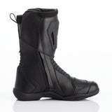 Schwarze RST Pathfinder wasserdichte Adventure-Motorradstiefel mit robustem Design und strapazierfähigem Material, seitliche Schnallen.