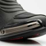 RST Tractech Evo III kurze wasserdichte Motorrad-Rennstiefel mit robustem Design und rutschfester Sohle, ideal für Racing.