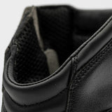 RST Tractech Evo III kurze wasserdichte Motorrad-Racing-Stiefel, robust und sicher, sichtbar auf dem Bild.