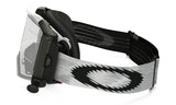 OAKLEY Airbrake MX-Rennbrille in mattem Weiß mit klarer Roll-Off-Linse, perfekt für Motocross-Fahrer.