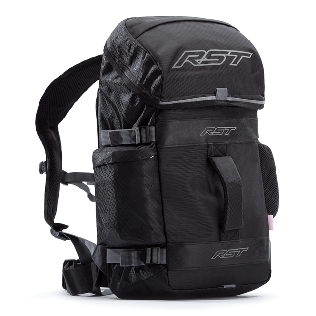 RST Raid Rucksack in Schwarz und Grau, sportlicher Rucksack mit mehreren Fächern und verstellbaren Trägern.