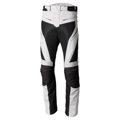 RST Ventilator XT Motorradhose für Herren, silberne Tourenhose mit Belüftung und CE-Schutz, sichtbare Details und Reißverschlüsse.