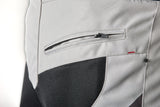 Silberne RST Ventilator XT Motorradhose für Herren, Tourenhose mit Belüftung und CE-Schutz, sichtbar auf dem Bild.