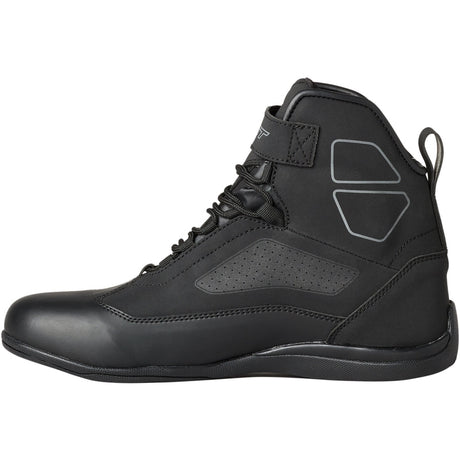 Schwarze RST Sabre wasserdichte CE Motorradstiefel für Herren, Tourenstiefel mit robustem Design, gute Passform und Schutz.