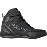 Schwarze RST Sabre wasserdichte CE Motorradstiefel für Herren, langlebiger Tourenstiefel mit robustem Design und sicherem Halt.