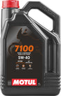 Motul 7100 4T Motorenöl 5W40, 4 Liter Flasche, hochwertiges 4-Takt-Öl für Motorradmotoren, gelb und schwarz, mit Schraubverschluss