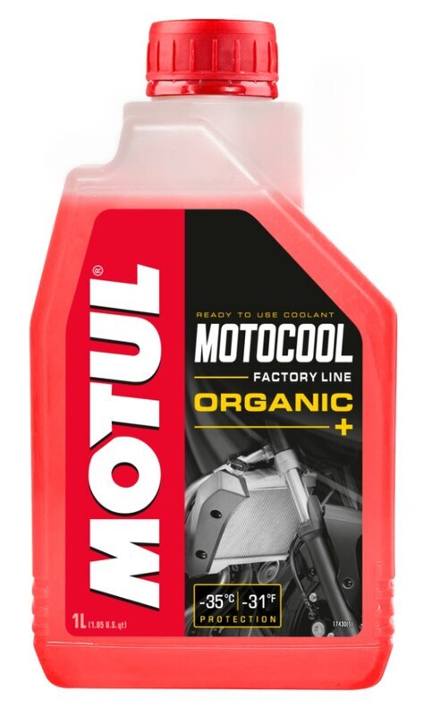 Motul Motocool Factory Line Kühlmittel in 1-Liter-Flasche, geöffnete Verpackung mit klarer Flüssigkeit.