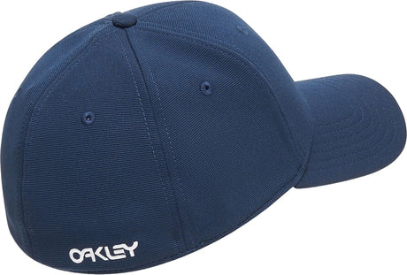 OAKLEY Stretch Metallic Cap in Abyss und Weiß, bequeme Freizeitbekleidung, modischer Baseballcap mit Metallic-Design.