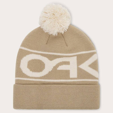 OAKLEY Factory Cuff Beanie, schwarze Freizeitmütze mit geripptem Design und OAKLEY Logo, für stilvollen Komfort.
