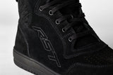 Schwarze Wildleder-Hi-Top Damen Schuhe von RST, modisches Design, bequeme Passform, seitliche Schnürung, robustes Material