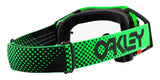 OAKLEY Airbrake MX-Brille mit grünen Rahmen und klarem Glas, perfekt für Motocross, auf einem neutralen Hintergrund.